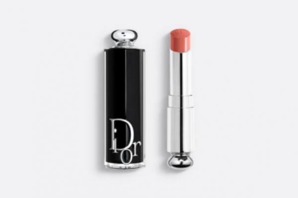 </p>
<p>                        Dior Limited Edition House of Dior Beauty Omotesando</p>
<p>                    